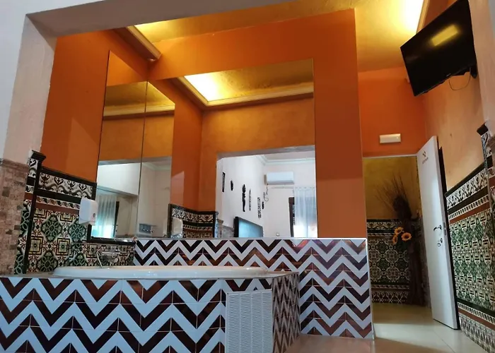 Hot Tub in Room Hostal Avenida Andalucia - Solo Adultos